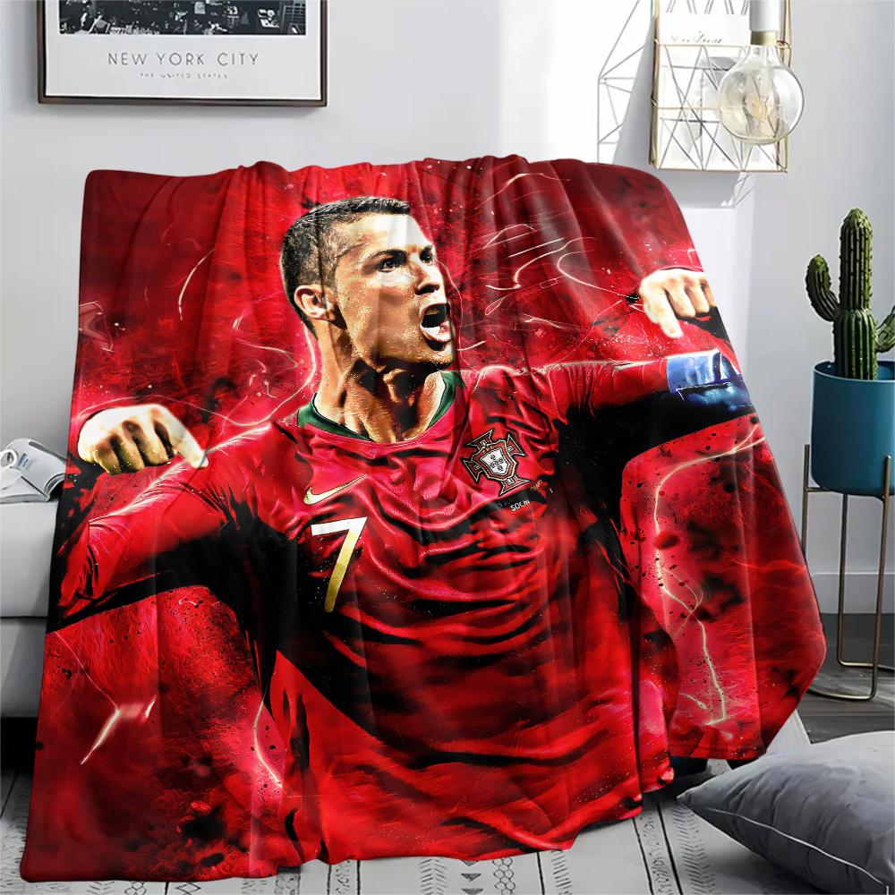 

Football Ronaldo,pattern Flannel Blanket, High quality Comfortable for All Seasons, Home Decor, Warmth and Comfort, Perfect for Gifts. 150cm x 200cm