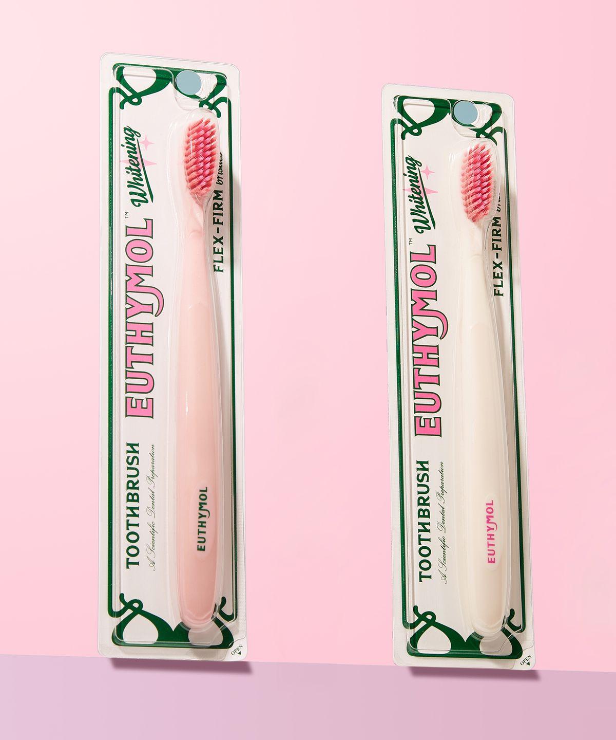 Whitening toothbrush 1 pack x 2