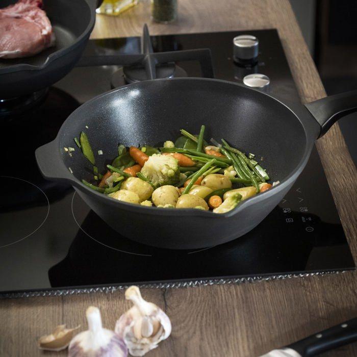 Poêle - Tefal - E2490445 - Noir - Ø 24 cm - Facile à nettoyer