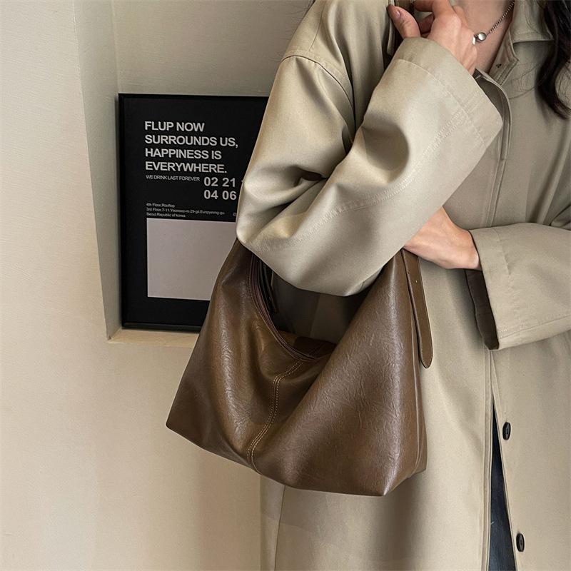 Luxusní velkokapacitní taška, módní crossbody taška, ležérní všestranná taška přes jedno rameno, jednoduchá taška do kbelíku