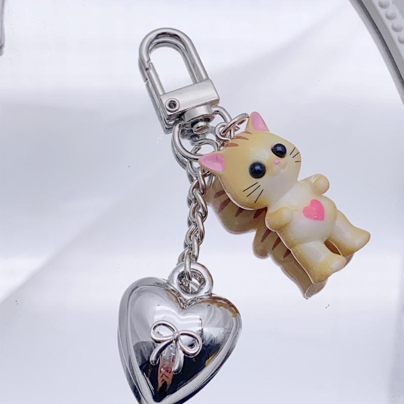 Sweet Cartoon Cat Heart Keychain Pendant Lovely Hangings Decorations Keyring Charm for Purse Bag Backpack Handbag