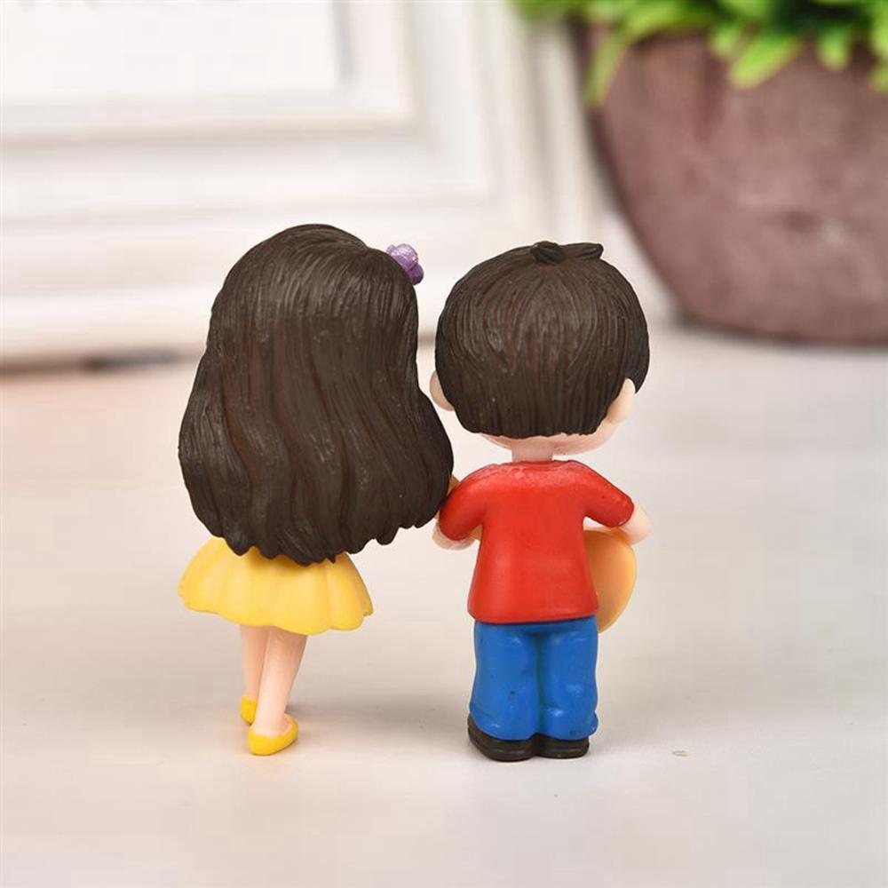 Day Creative Craft Mini Cake Decoration Resin Dolls Miniature Couple Figurines Boy Girl Ornaments