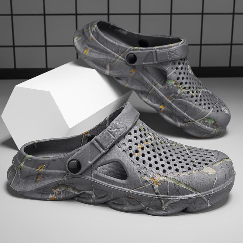 Plus Size 47 Classic Clogs Summer Men's Sandals Outdoor Garden Slippers for Men and Women Hole Shoes Casual Shoes Comfort Clog