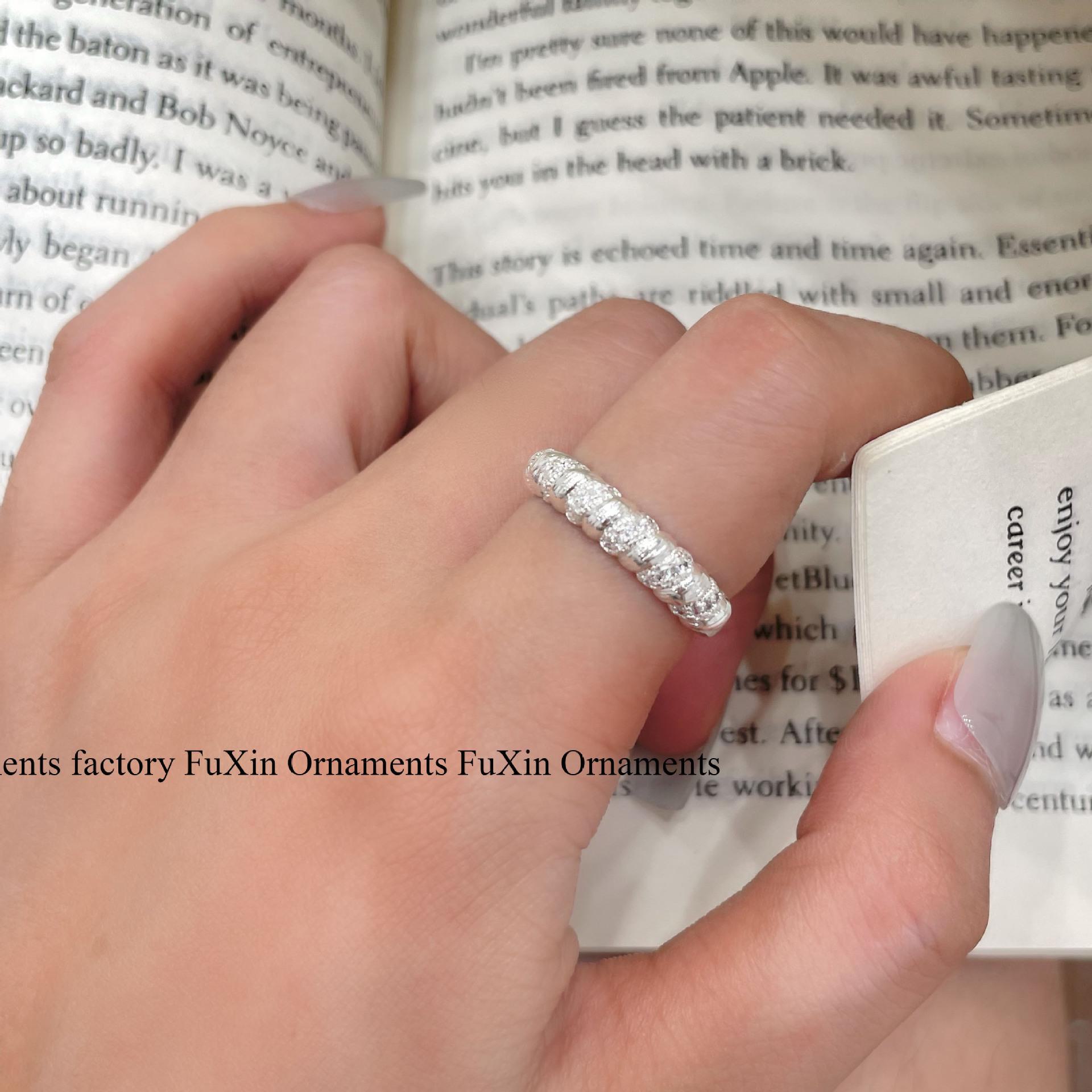 

Корейское винтажное открытое кольцо с цирконием для женщин – роскошное высококачественное парное кольцо Wide-rimmed braided open ring