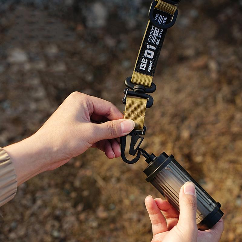 1× Outdoor Camping Hanging Strap Portable Adjustable Hand Lanyard for Bag Camping Picnic Equipment Outdoor Strap Carabiner Clips
