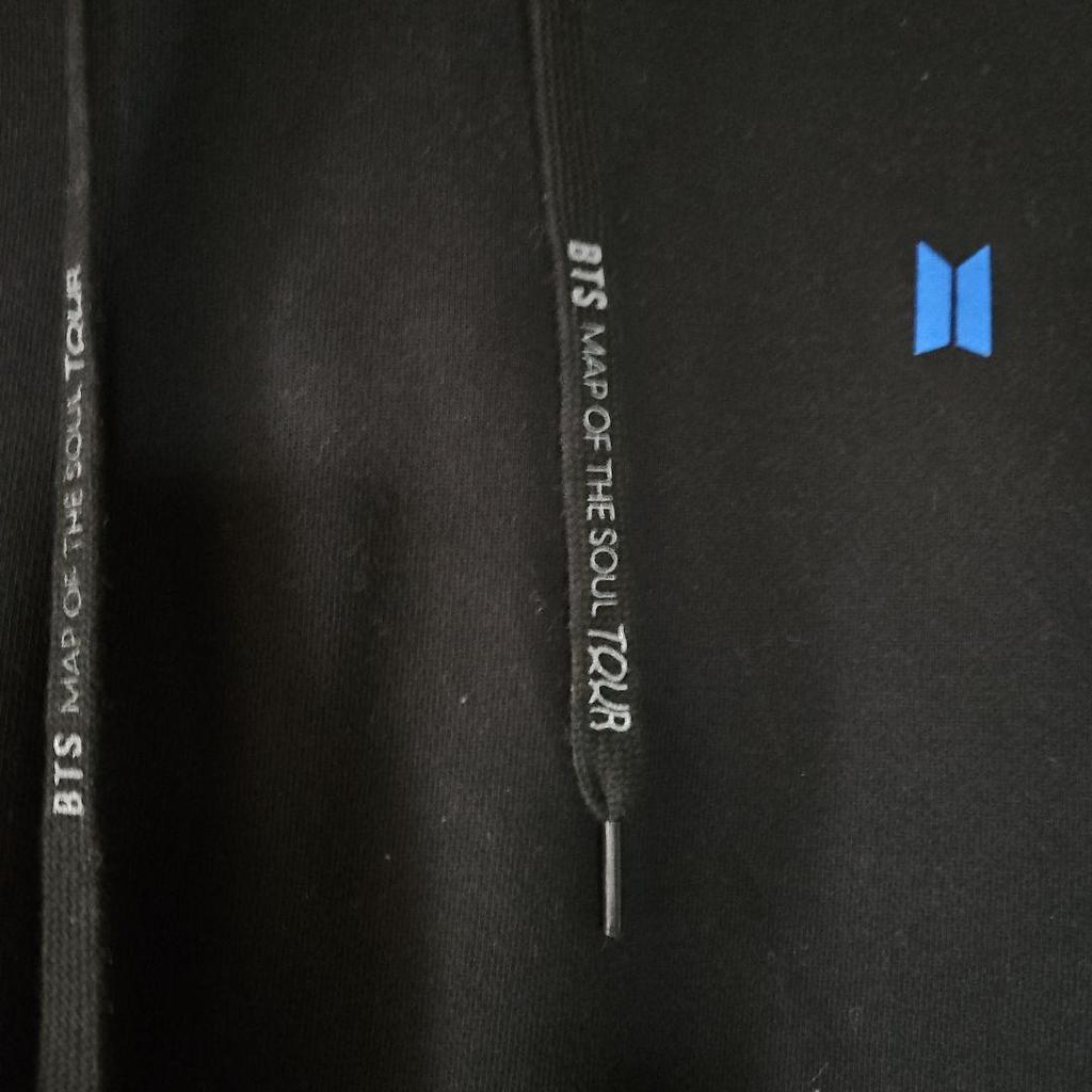 [USED] BTS MAP OF THE SOUL MOS USA Exclusive Hoodie, Size M