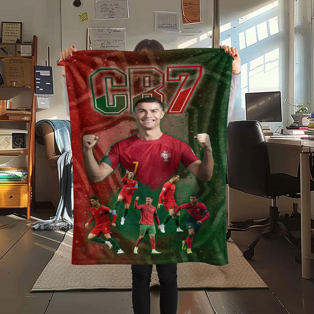 1PC Cristiano Ronaldo Patterned Flannel Blanket Suitable For All Seasons for Home Decor Warmth and Comfort Gifts Holiday Present