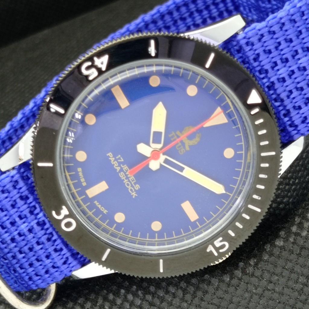 

ВОССТАНОВЛЕННЫЕ МУЖСКИЕ ЧАСЫ TITUS 40 ММ С ПОВОРОТНЫМ БЕЗЕЛЕМ И СИНИМ ЦИФЕРБЛАТОМ a303361-2 R1013-000a303361