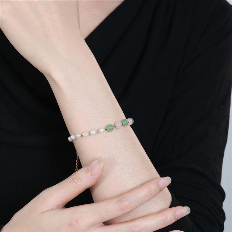 Arvaleff Natural Green Crystal & Freshwater Pearl Bracelet
