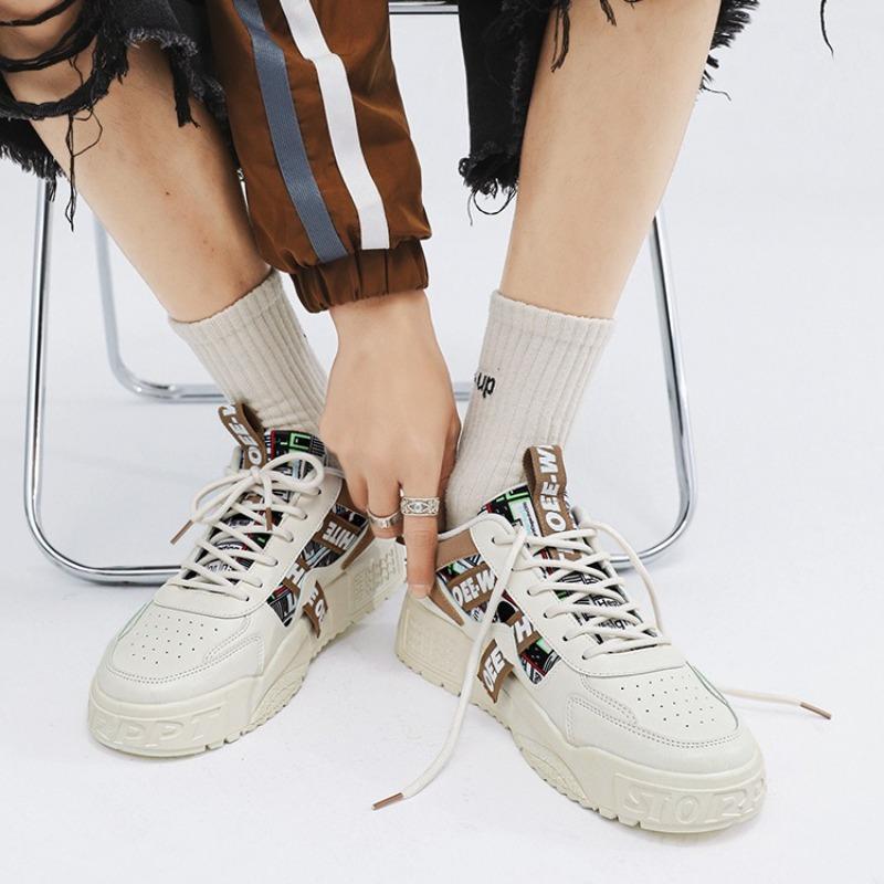 Herren Casual PU Leder Boardschuhe Graffiti Vielseitige Herren Freizeit Sneaker Outdoor Tennis Wandern Sportschuhe Masculino