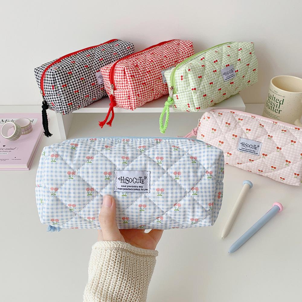 Portable Large-Capacity Makeup & Stationery Bag for Girls