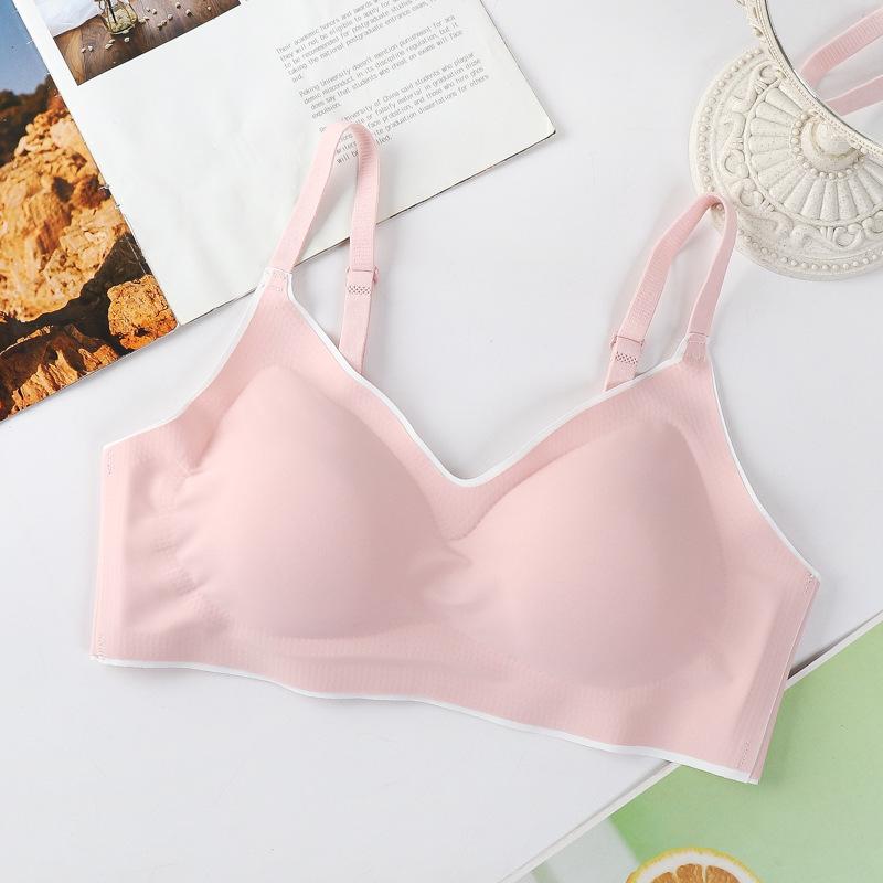 Ice Silk Seamless Plus Size Wireless Sports Bra with Back Shaping