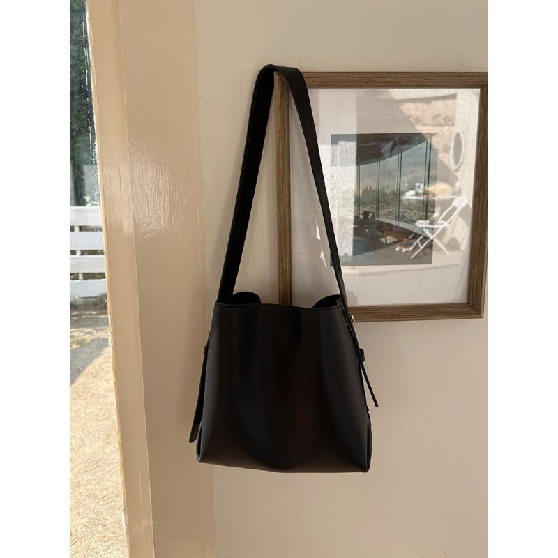 

Высококлассная Универсальная Сумка-тоут большой вместимости для поездок на работу Ручная, на плечо и через плечо чёрный