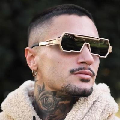 Steampunk Metal Sunglasses Big Frame UV400 Protection Irregular Square Punk Glasses for Men Fashion One-Piece