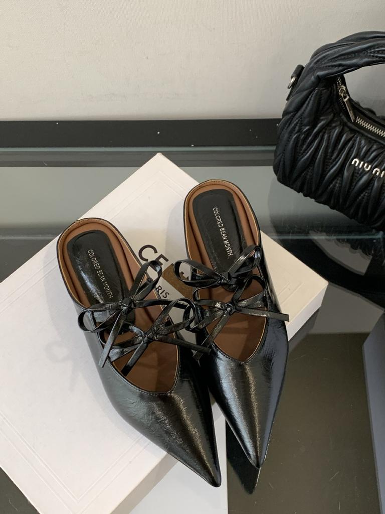 2025 New Pointed Bow Bag Head Half Drag Women Wear Versatile Flat French Lazy Muller Shoes Women