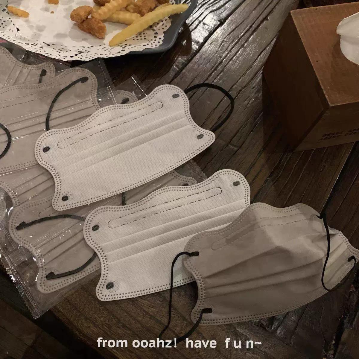 Butterfly-Shaped Slimming Masks: 30-Pack, 0.01mm, Breathable, Free Shipping