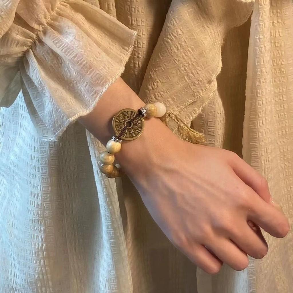 Stylish Geometric Pattern Glass Bead Hand String Bracelet For Every Occasion