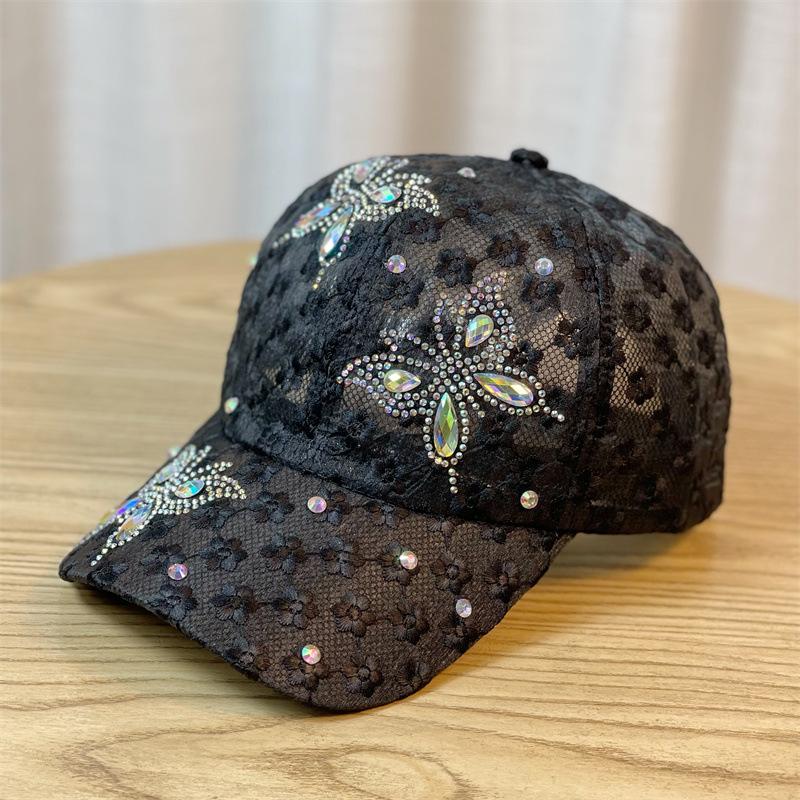 Casquette de Baseball en Dentelle Respirante avec Papillons Perlés - Dessus Doux Confortable - Convient pour les Fêtes et les Rendez-vous