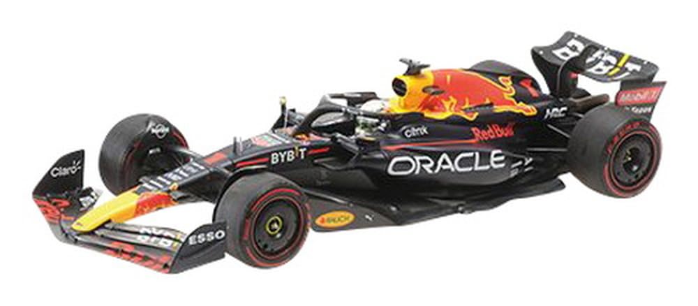 Minichamps Scale Oracle RB18 Verstappen Hungarian GP 2022 Winner Finished Product 1/18