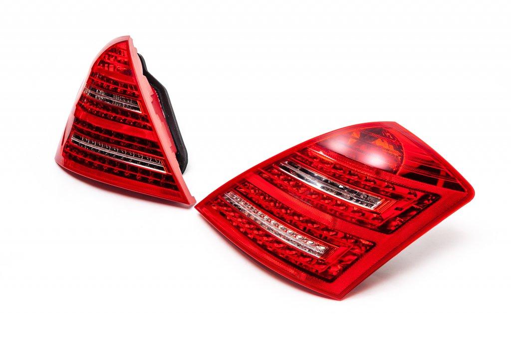 

Restyling lights (OEM, 2 pcs) for Mercedes S-class W221