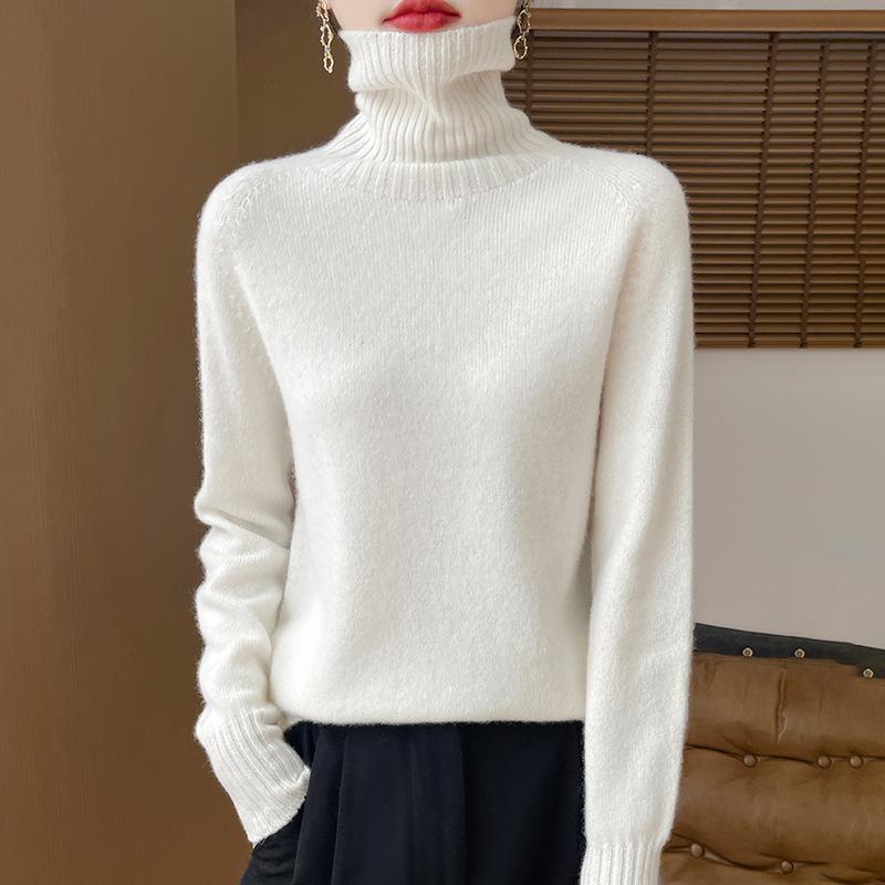 Women's Pure Wool High-Neck Sweater: Solid Color, Loose Fit, Thickened Base Layer, Autumn/Winter Collection