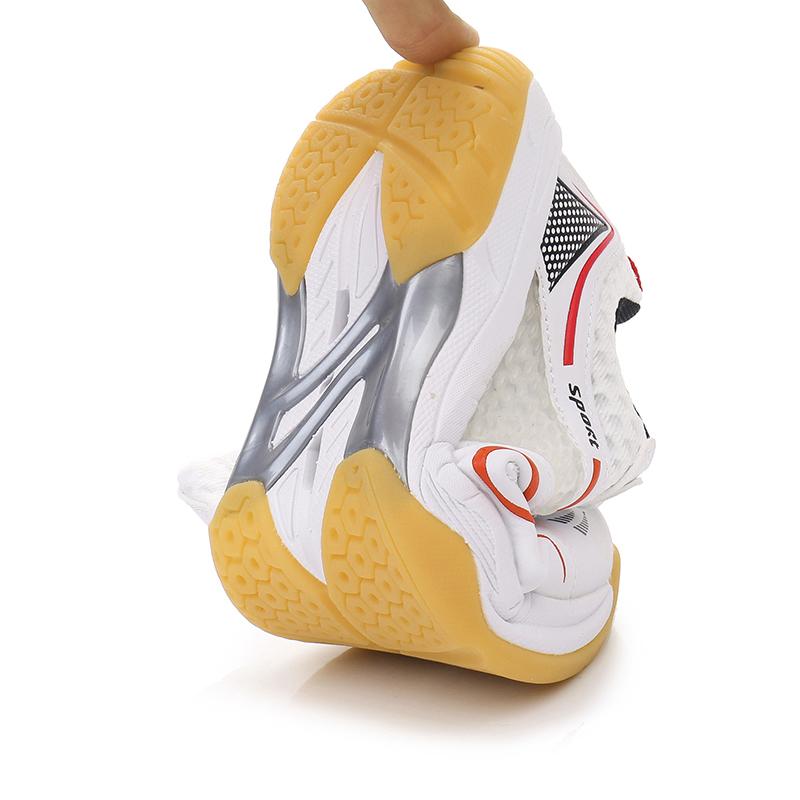 Professional Badminton Shoes Men Women Size Plus 36-46 Tennis Shoes Ladies Luxury Baminton Sneakers Kids Tennis Sneakers