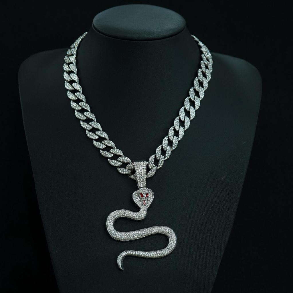 Hip Hop Full Diamond Cobra Pendant Street Creative Personality Men'S Necklace Accessories