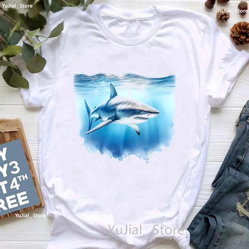 Golden Shark Printed T Shirt Unisex Clothes 2024 Summer Fashion Tops Tee Shirt Femme Harajuku Shirt Casual Funny Tshirt Female