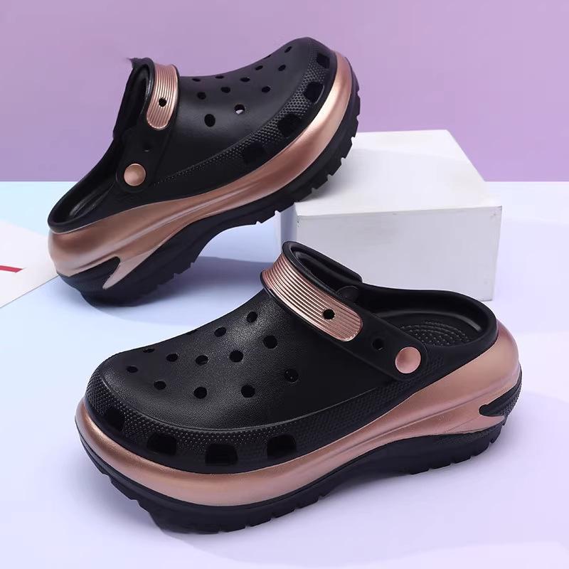 Chunky Platform Clogs Shoes Women Thick Bottom Non Slip Beach Woman Summer Fashion EVA Sandals Slippers