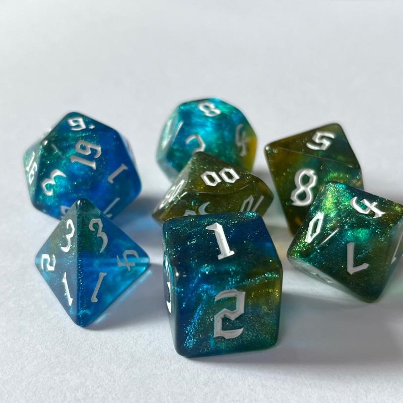 7 Pcs of New Double Colors Dice Polyhedral Gold Font Digital Dices Kit for TRPG RPG D20 D12 D10 D8 D6 D4 Table Game Kids Toy