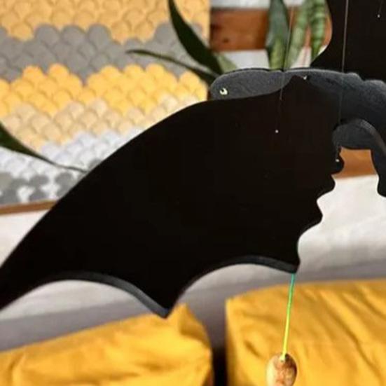 Flying Dragon Hanging Decoration Handmade Wooden Dragon Ornament Kinetic Winged Dragon for Nursery Bedroom Decor