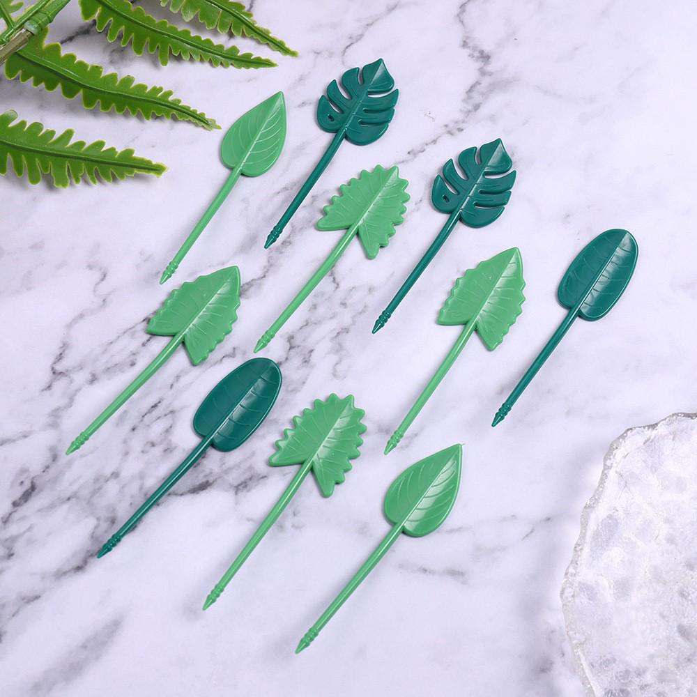 

Creative 3D Leaf Cartoon Fruit Skewers - Cute and Portable for Children’s Bento