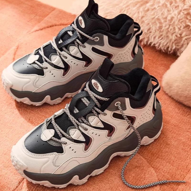 Anta Starry Comfort Plush Versatile Shock Absorbing Non-Slip Low-Top Casual Shoes Women sneaker Gray Black 922448902-2