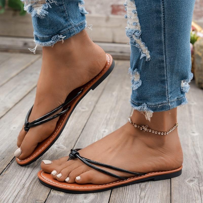 Fashion 2025 Summer Open Toe Women's Slippers Fashion Outdoor New Narrow Band Plus Size Soft Bottom Best Seller Flat Slippers Zapatos
