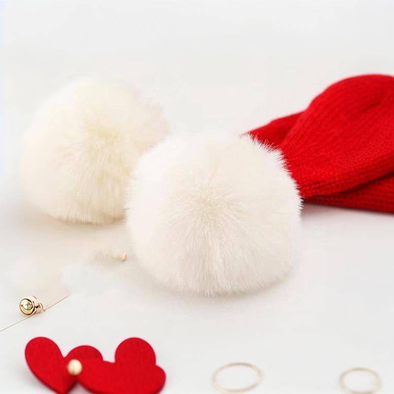 Family Matching Christmas Santa Hats Soft Plush Fluffy White Pom Pom Perfect For Holiday Parties Family Photoshoots