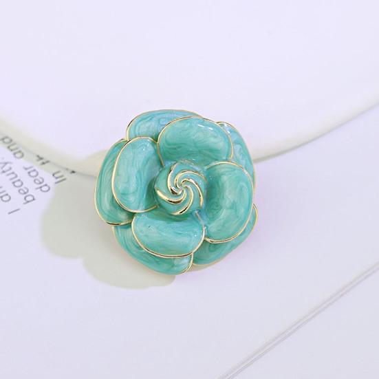 Scarf Button Camellia Shape Alloy Brooch with Glossy Glaze Sweaters Collars Hats Bags Coats Scarves Badge Outfit Accessory