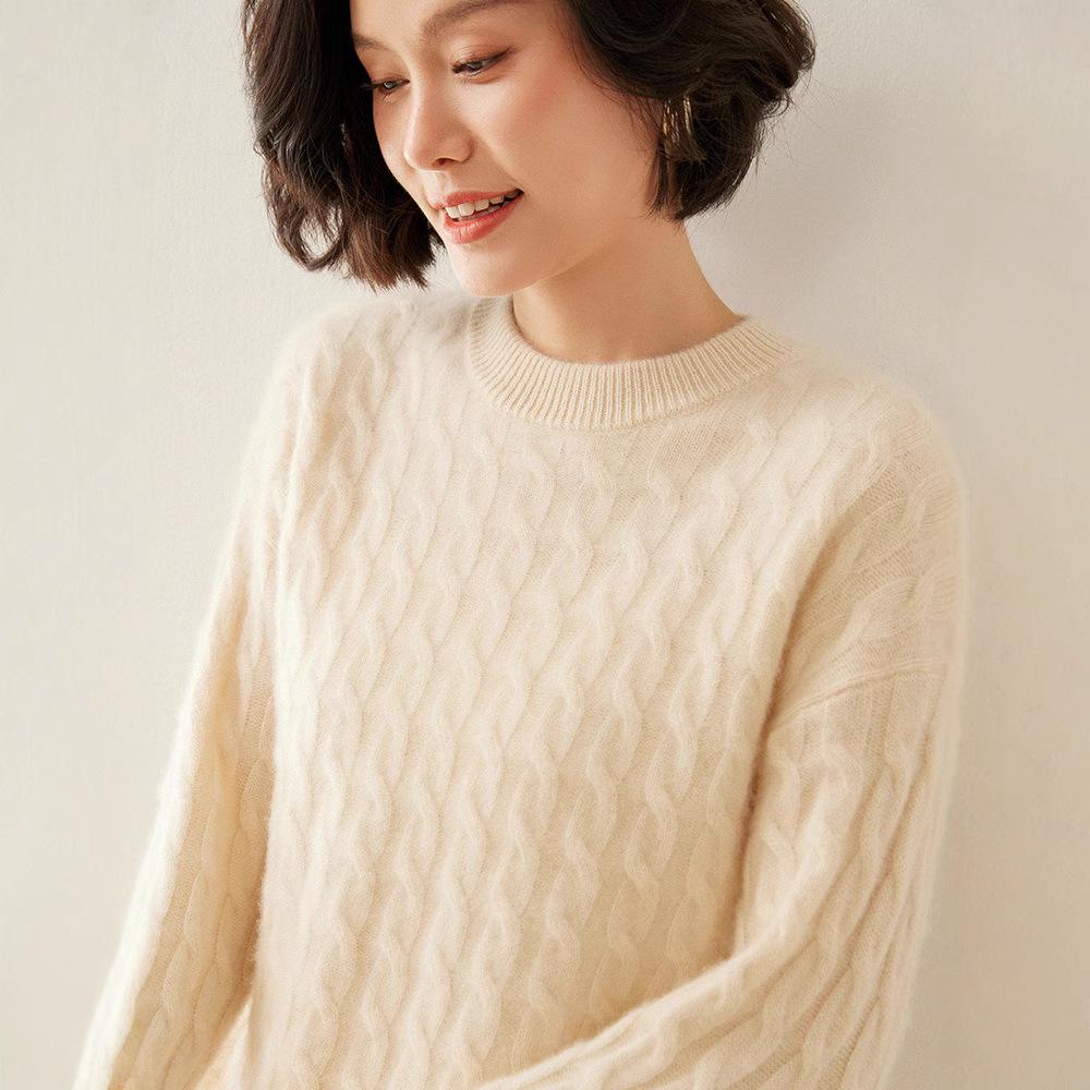 Women's Slim Fit Retro Cable Knit Cashmere Sweater - Round Neck Pullover, Base Layer for Autumn/Winter.