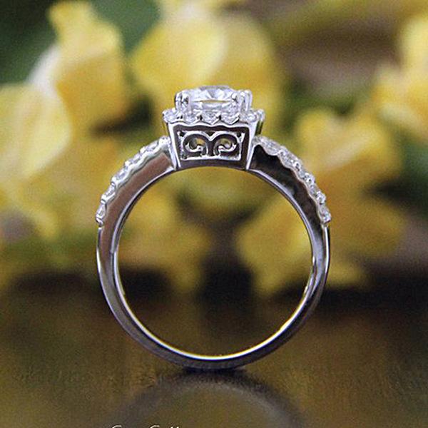 European and American Hand-edited Zircon Rings Platinum Rings Rounded Wedding Rings Diamond Set Jewelry