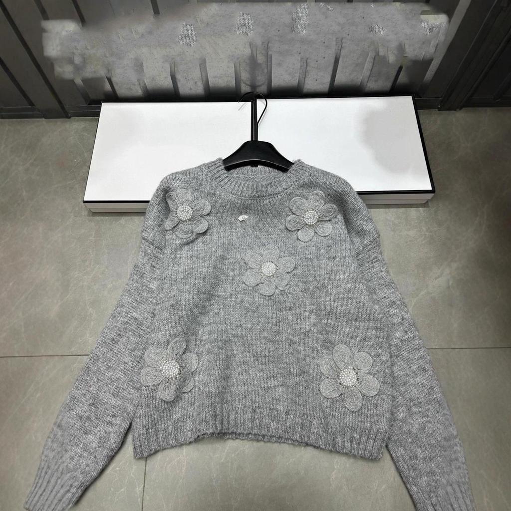Xiangjia 2025 Floral Knit Round Neck Pullover - Autumn/Winter Loose Long Sleeve Top