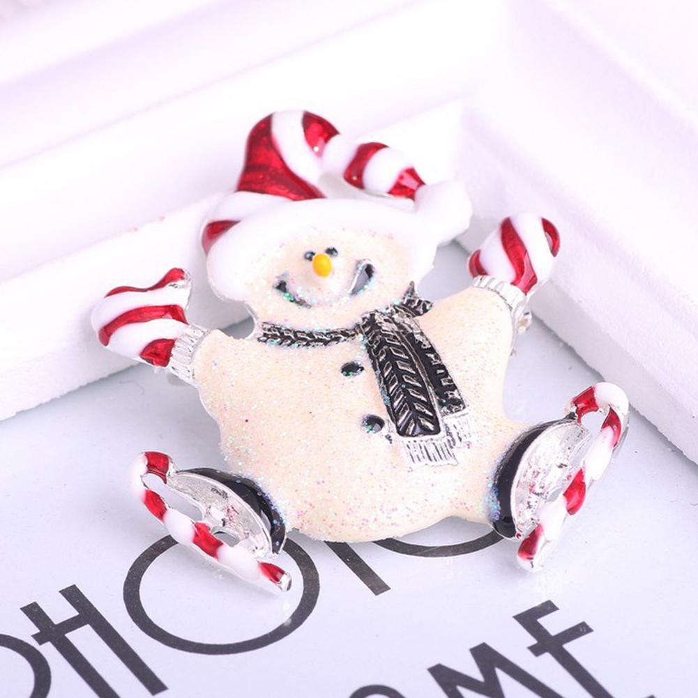 Fashionable Christmas Style Alloy Pin Brooch Cute Snowman Shape Brooch as Clothes Bag Decorations