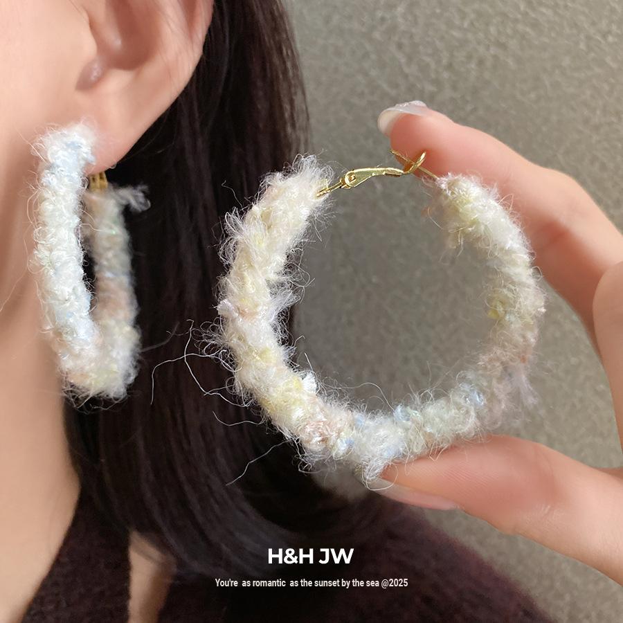 Silver Needle Wool Woven Round Ear Ring Earrings Women's Niche High-end Stud Earrings Personalized Fashion Exquisite Versatile Earrings