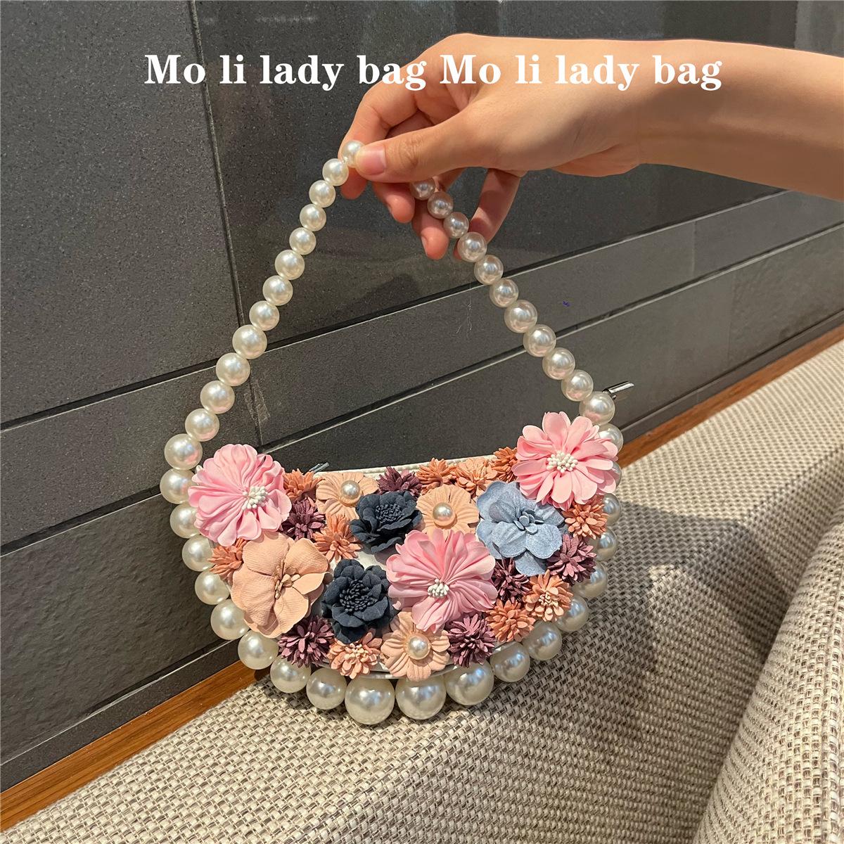 

Retro Three-dimensional Flower Studded Diamond Half Moon Round Handbag, Ladies Cheongsam, Pearl Bag, Underarm Women s Bag 19*10*3.5*