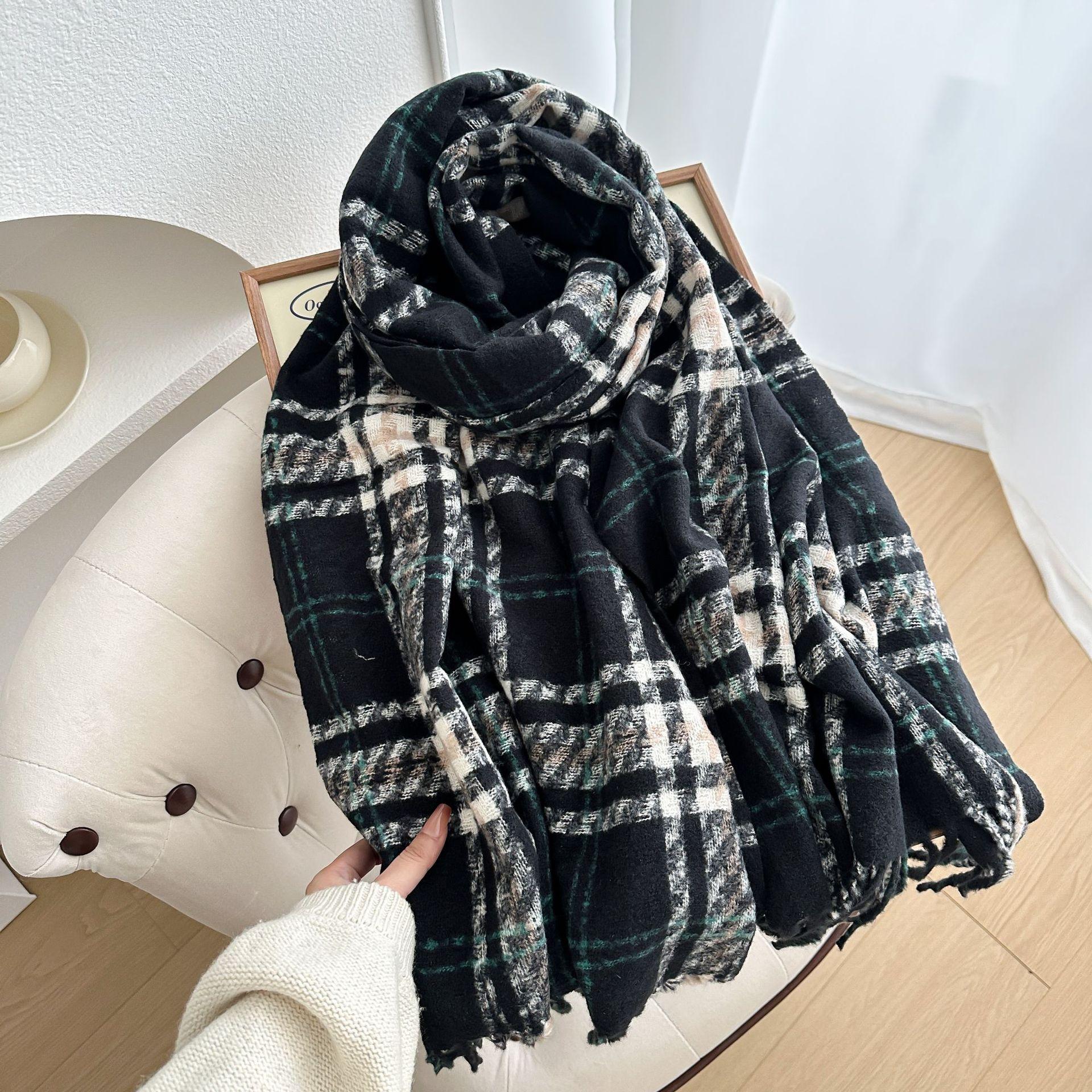 

Korean Style Warm Atmosphere Plaid Tassel Scarf for Women Winter High End Ins Trendy Knitted Couple Scarf 66-180cm