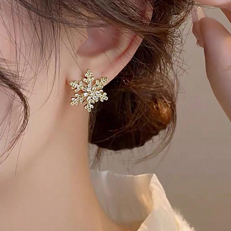 1 Pair Personalized Elegant Luxurious Snowflake Glass Inlaid Christmas Stylish Earrings For Women