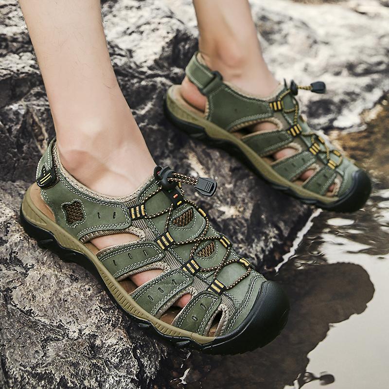Fashion Outdoor Hollow Ventilation High Quality Leather Men's Sandals Casual Handmade Comfortable Fashion Soft Large Size Beach Sandals