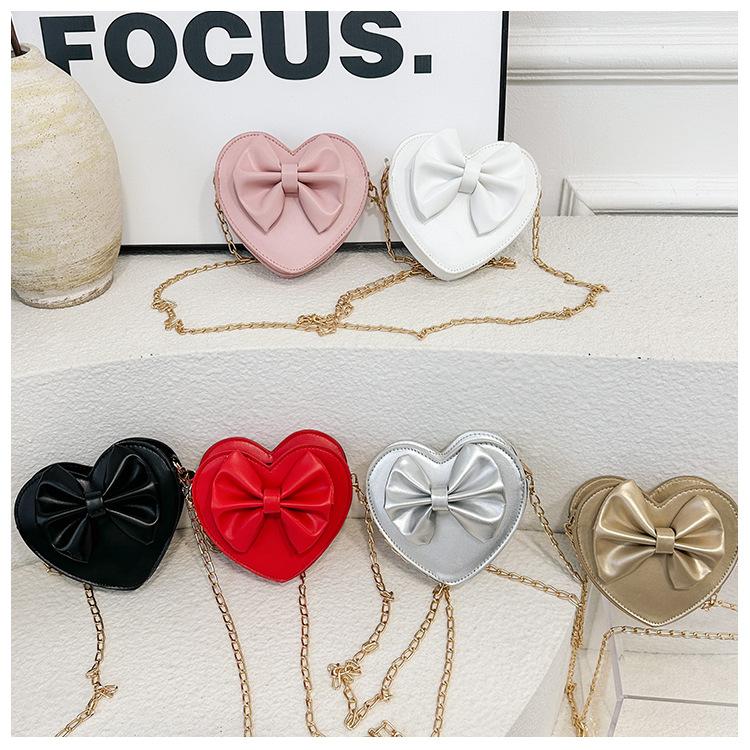 Solid Knot Butterfly Color Heart Shaped Children Crossbody Bag For Daily Use