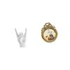Creative Rock Hand Gesture Sculpture And Antique Ornate European Photo Frame for Unique Apartment
