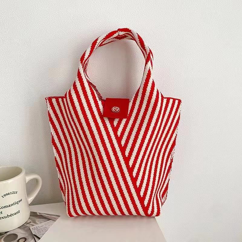 Striped Pattern Knitted Handbag Fashion Crochet Bag For Women Aesthetic Bucket Bag With Snap Button