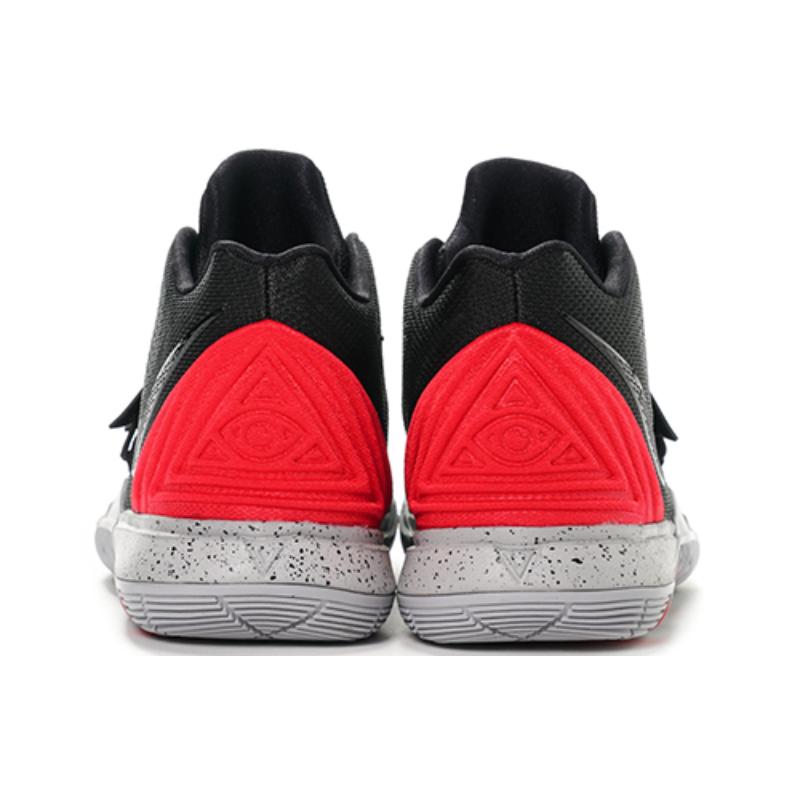Nike Kyrie 5 Bred GS Sneakers AQ2456-600