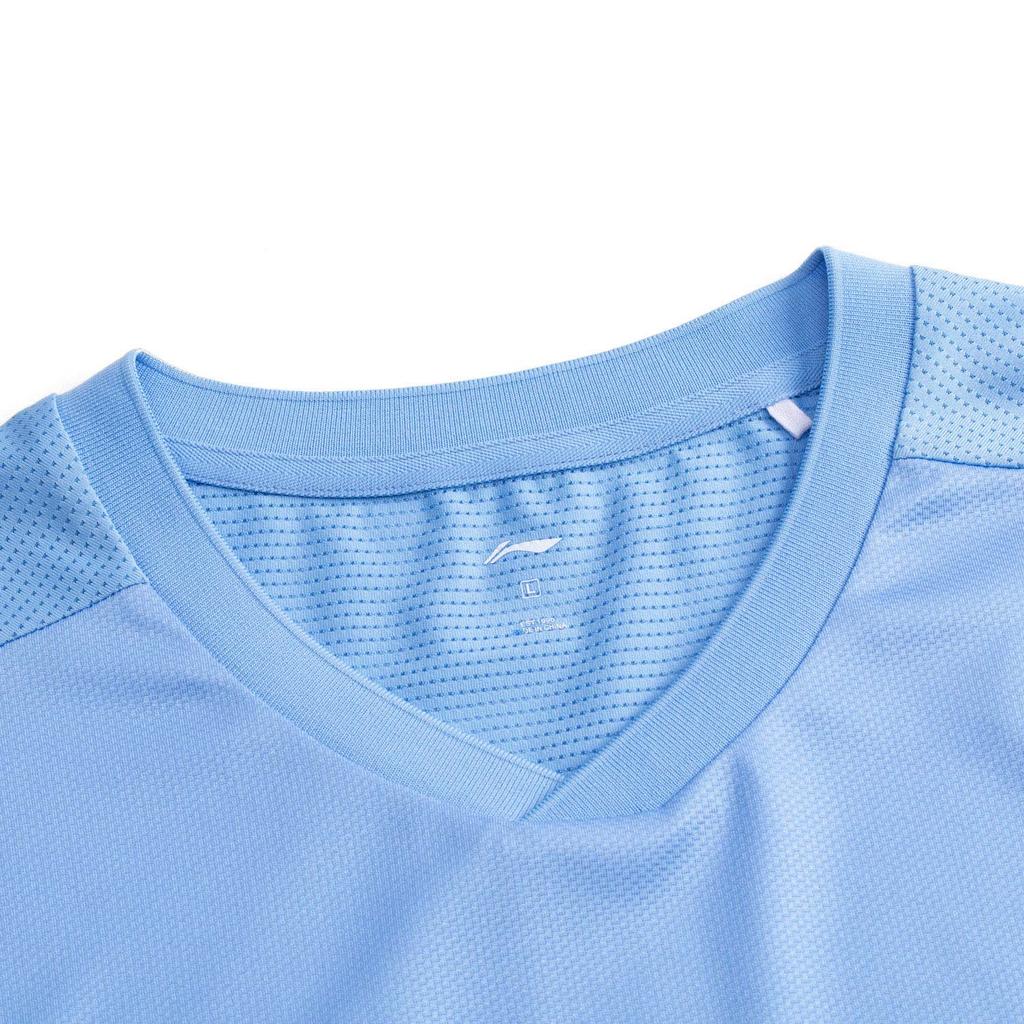 Li Ning Badminton Series Striped V-Neck Soft Comfortable Breathable Versatile Short Sleeve T-Shirt Unisex Tops Sky-Blue AAYV167-5